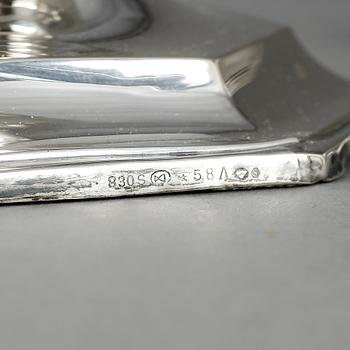 LJUSSTAKAR, ett par, silver, svenska importstämplar, 1900-tal.