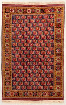 Mata Turkmensk antik/semiantik märkt TCCP (Turkmenska socialistiska sovjetrepubliken) ca 242x158 cm.