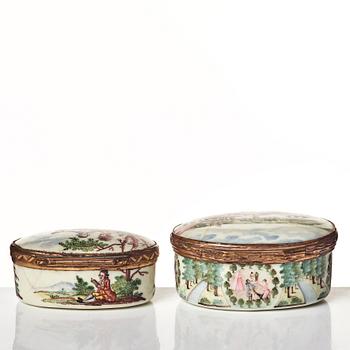 Two Chinese snuff boxes, Qing dynasty, 18th Century.