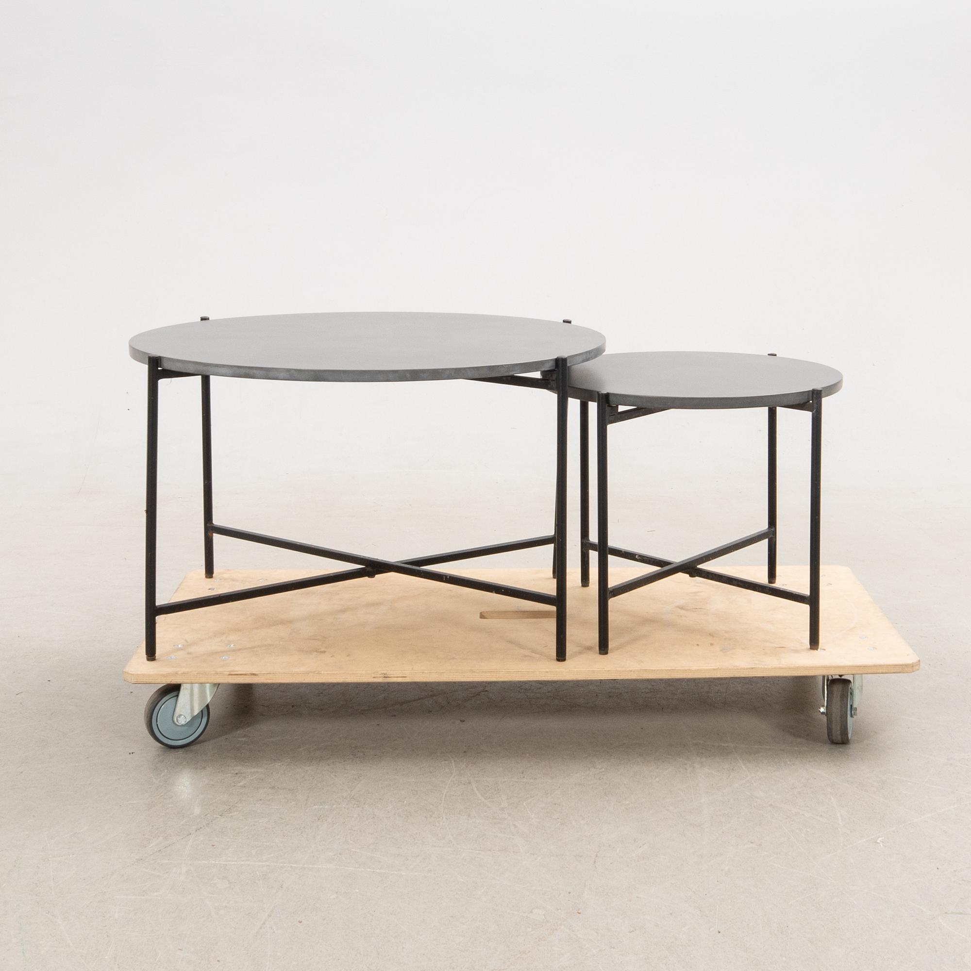 Soffbord 2 dlr, modern tillverkning.