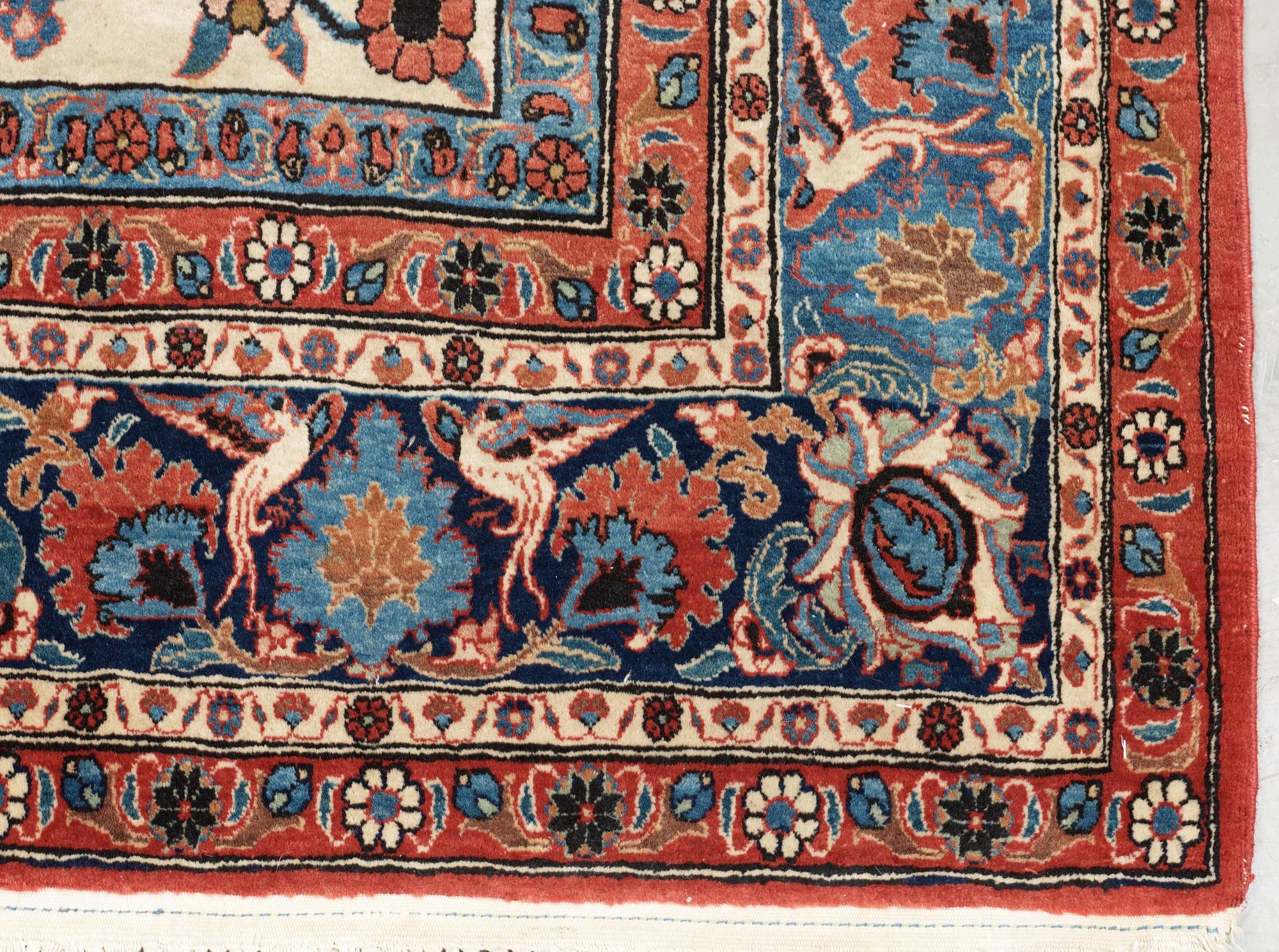 SEMIANTIK/OLD VERAMIN. 316,5 x 210 cm.