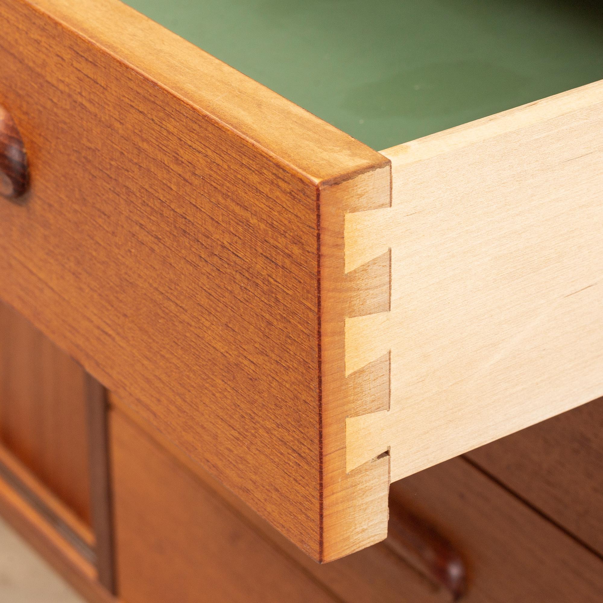 A 1960s/1970s shelf.