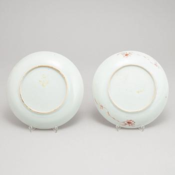 A pair of famille rose dishes, Qing dynasty, 18th Century.