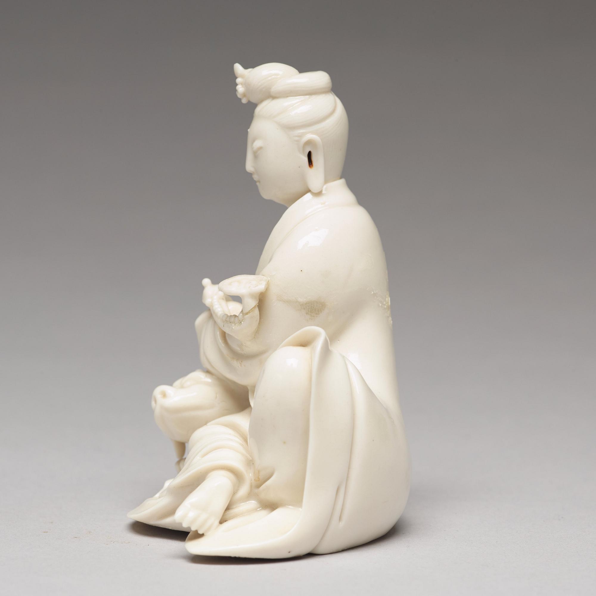 FIGURIN, blanc de chine. Qingdynastin, 1700-tal.