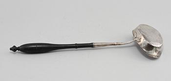 SOPPSLEV, silver, Johan Petter Hollman, Skänninge, 1942. Vikt 163 g.