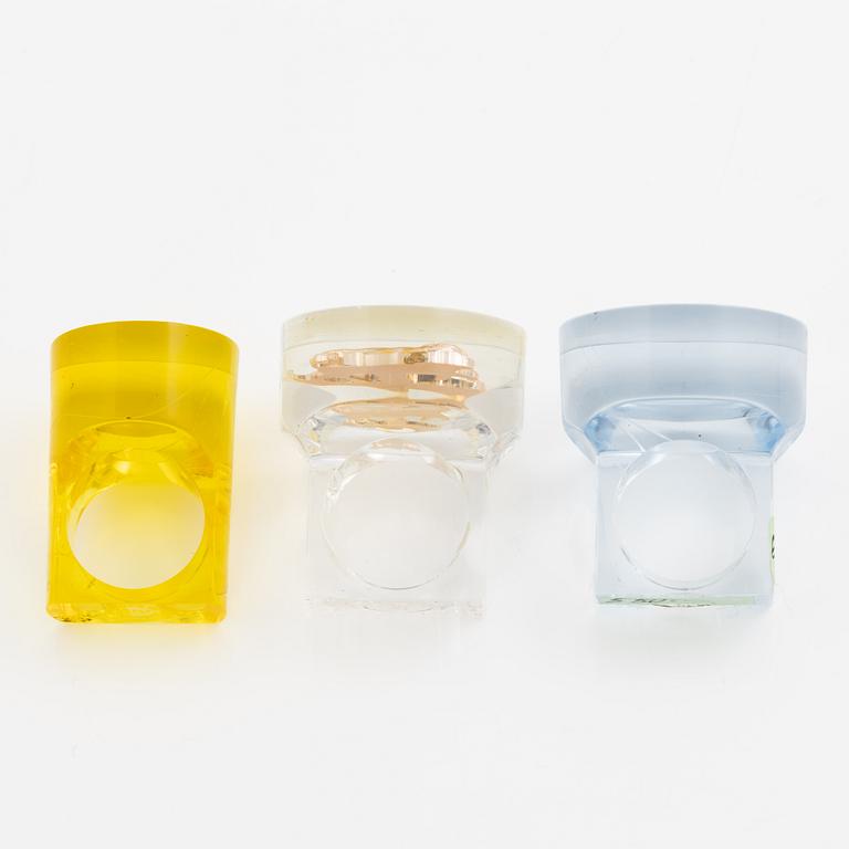 Siv Lagerström, tre ringar, akrylplast, 1970-tal.