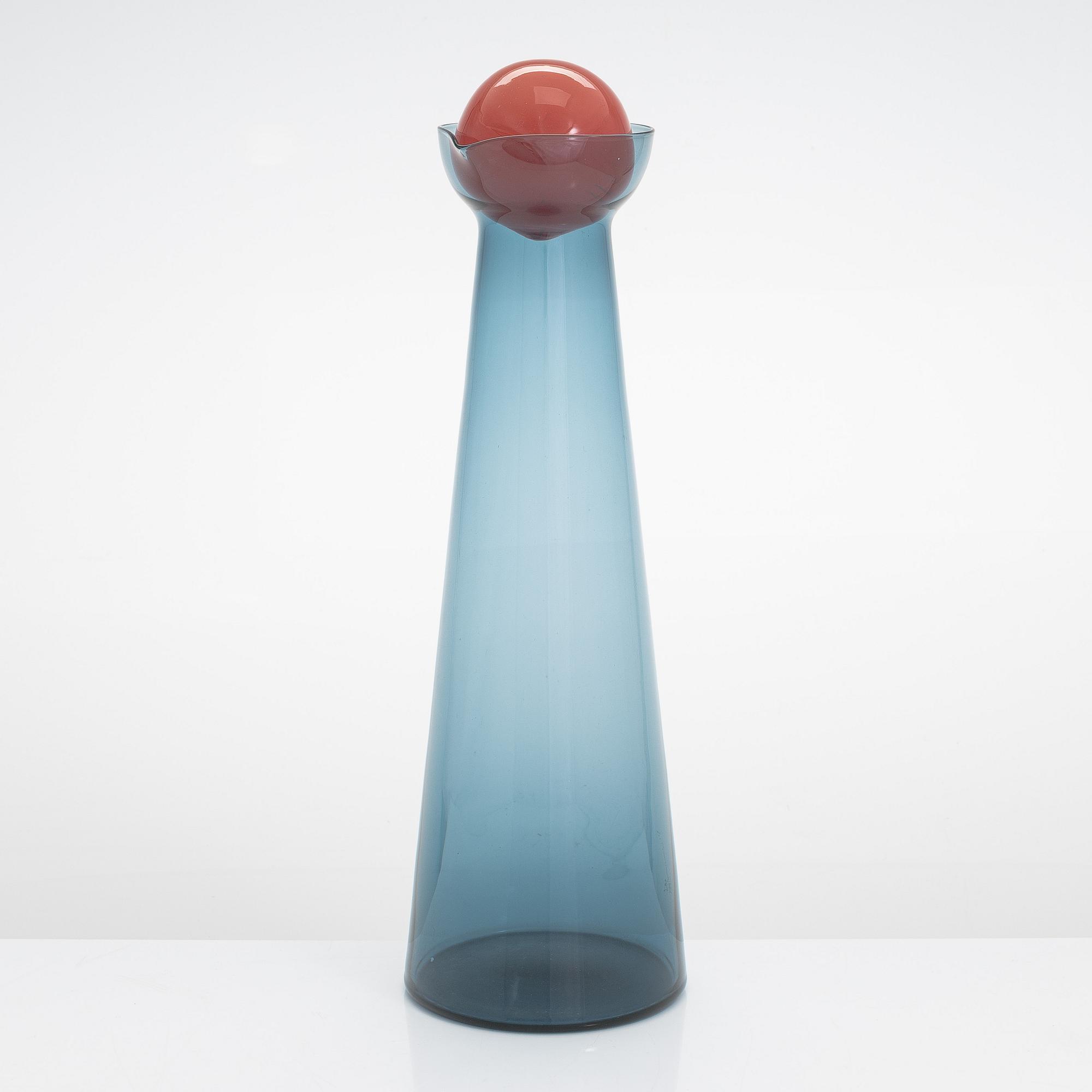 Nanny Still, karaff, 1724 "Triennale", sällsynt, Riihimäen Lasitehdas Oy. Formgiven  1955.