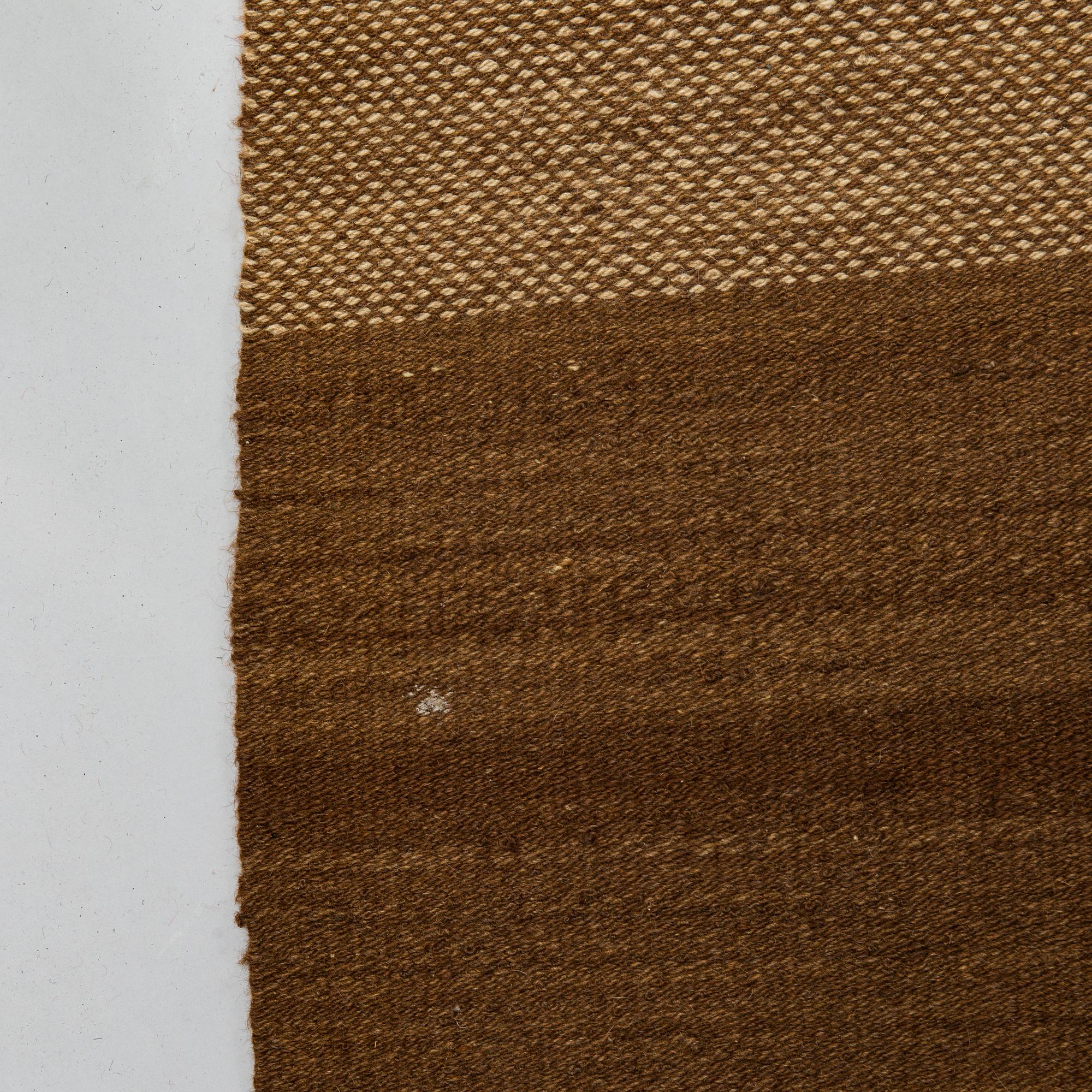 Margareta Ahlstedt-Willandt, A 1930s Finnish flat weave carpet for The Friends of Finnish Handicraft. Circa 320x230 cm.