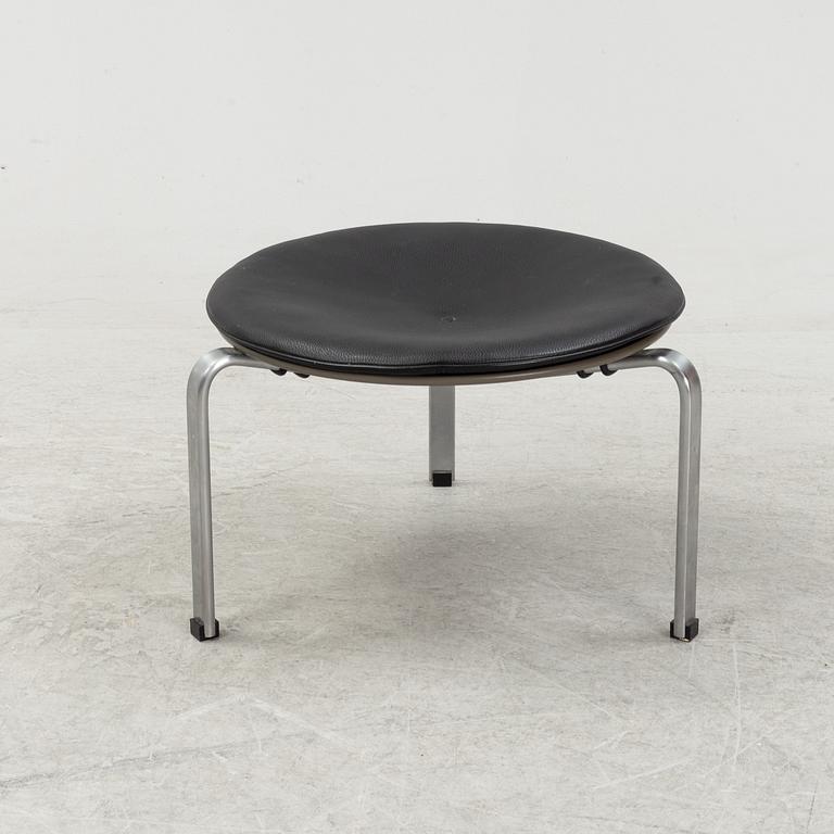 Poul Kjaerholm, pall, PK-33, Fritz Hansen, Danmark, 2000-tal.