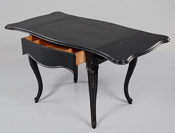 KLAFFBORD, rokokostil, 1900-talets första del.