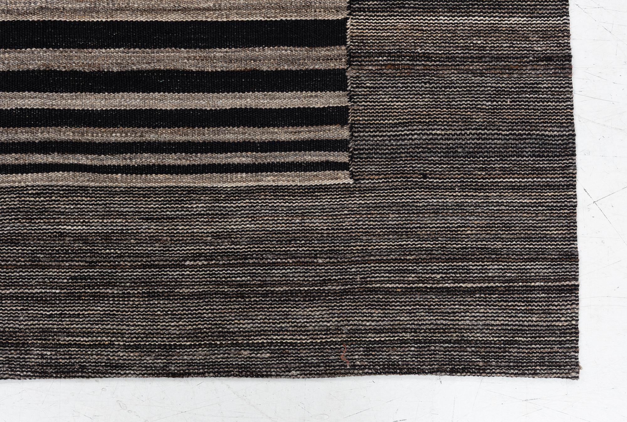 Rug, Kelim, 191 x 158 cm.