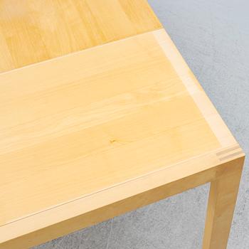 Niels Gammelgaard, bord, "Pelto", Designstudio Copenhagen.