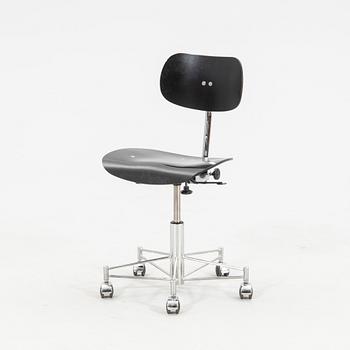 Egon Eiermann, office chair, "SBG197R" 2000s.
