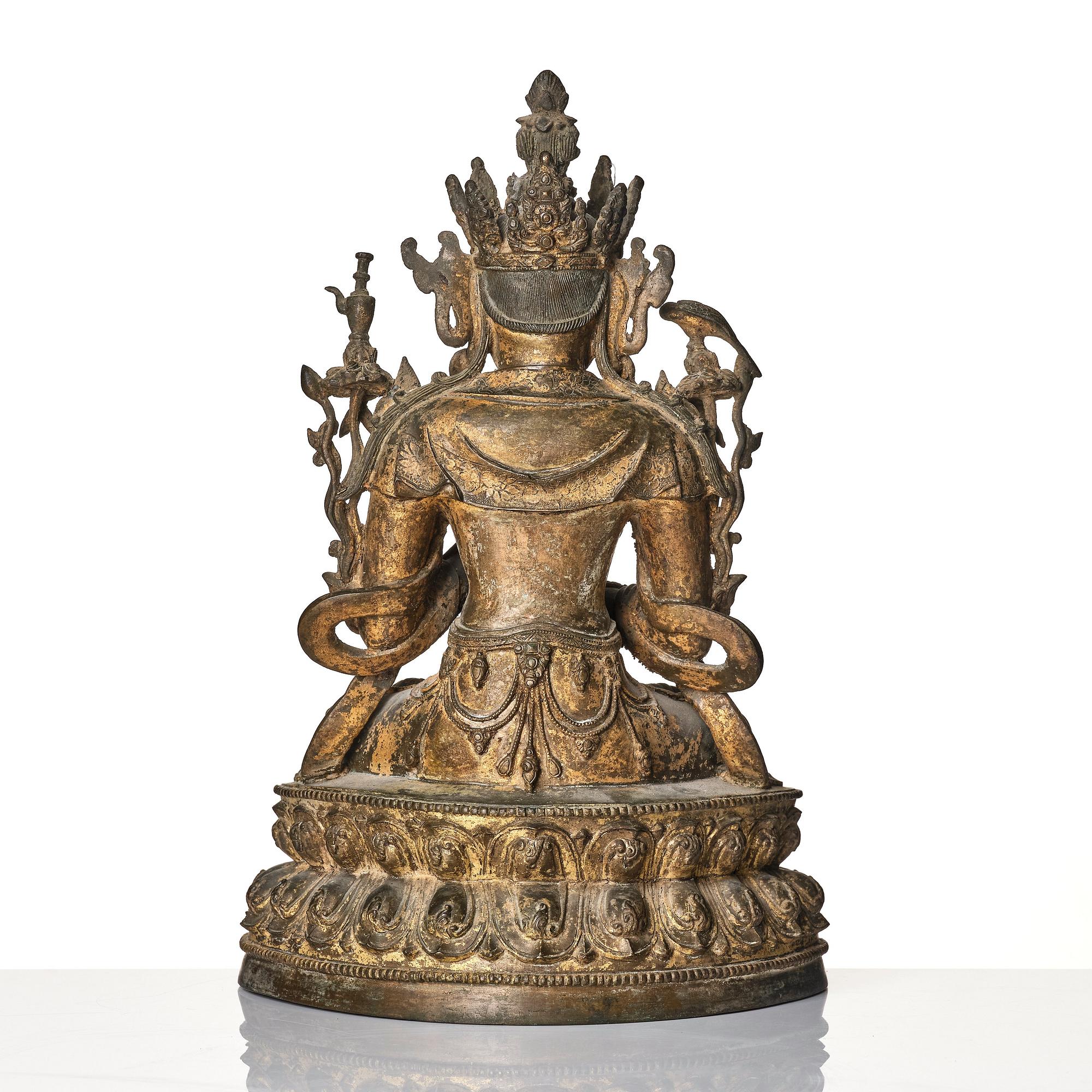 Guanyin, brons. Mingdynastin (1368-1644).