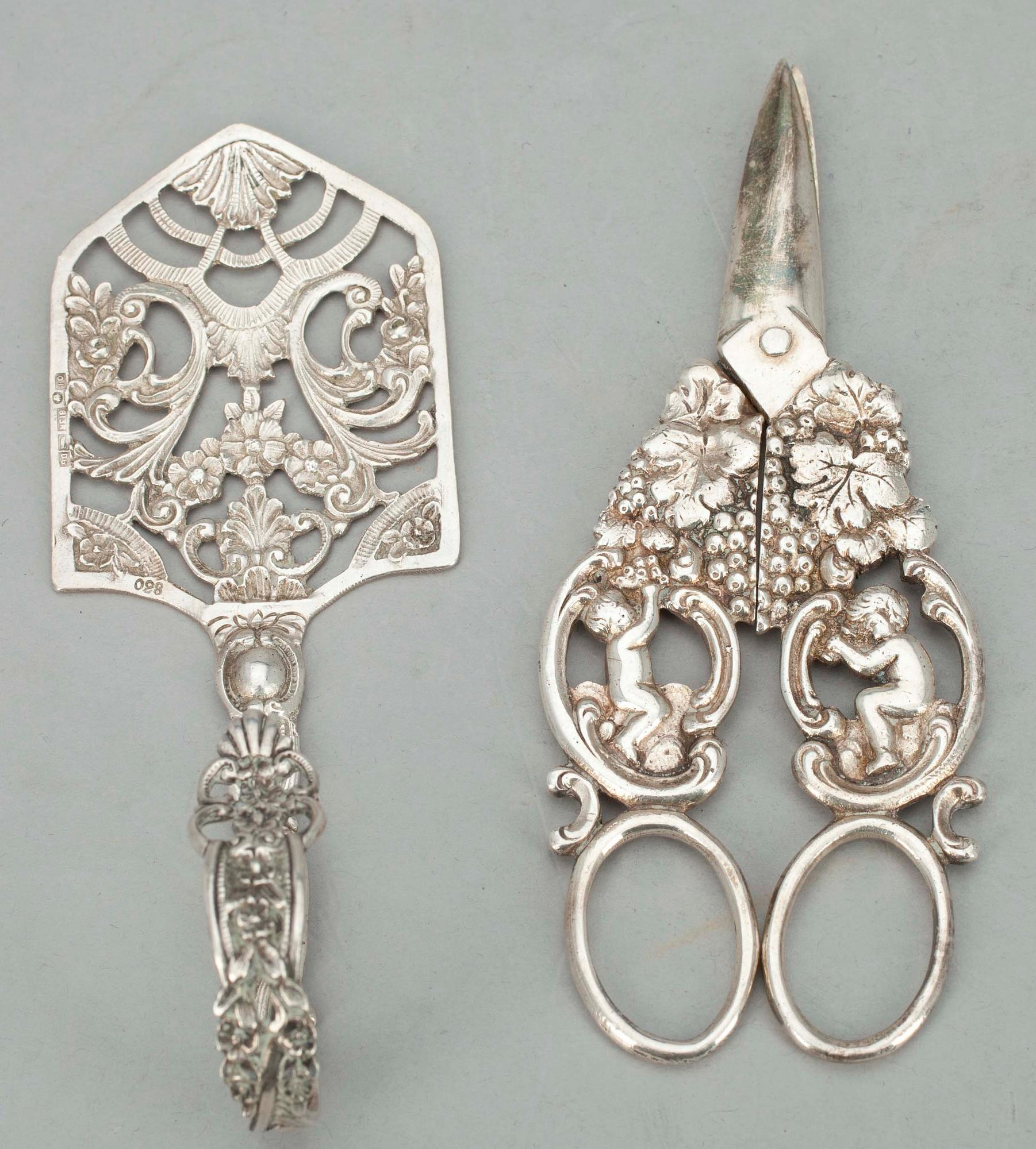 SILVERFÖREMÅL, 8 delar, bl.a. Frans Oskar Lindroos.