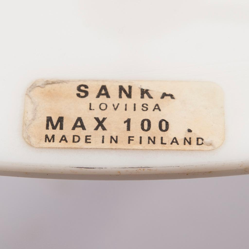 TAKLAMPA, "Fiskmåsen", Yki Nummi, tillverkare Sanka. Formgiven 1959. Totalhöjd 60 cm.