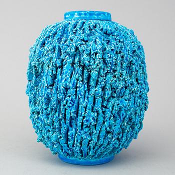 A stoneware vase by Gunnar Nylund, Rörstrand.