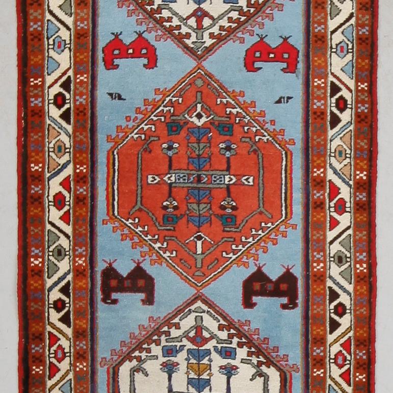 MATTA, Persien, galleri. 295 x 74 cm.