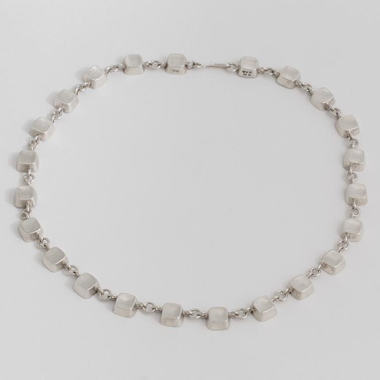 A necklace by Stigbert, Engelbert, Stockholm, 1956.