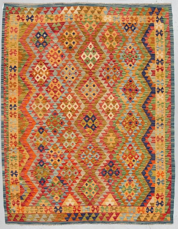 A RUG, kilim, ca 208 x 165 cm.