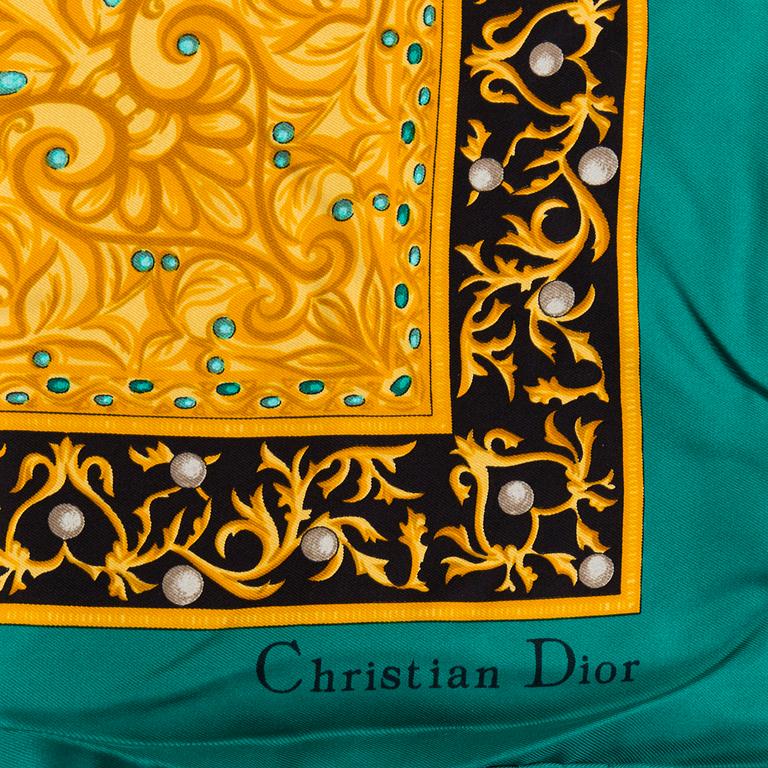 CHISTIAN DIOR, scarf.