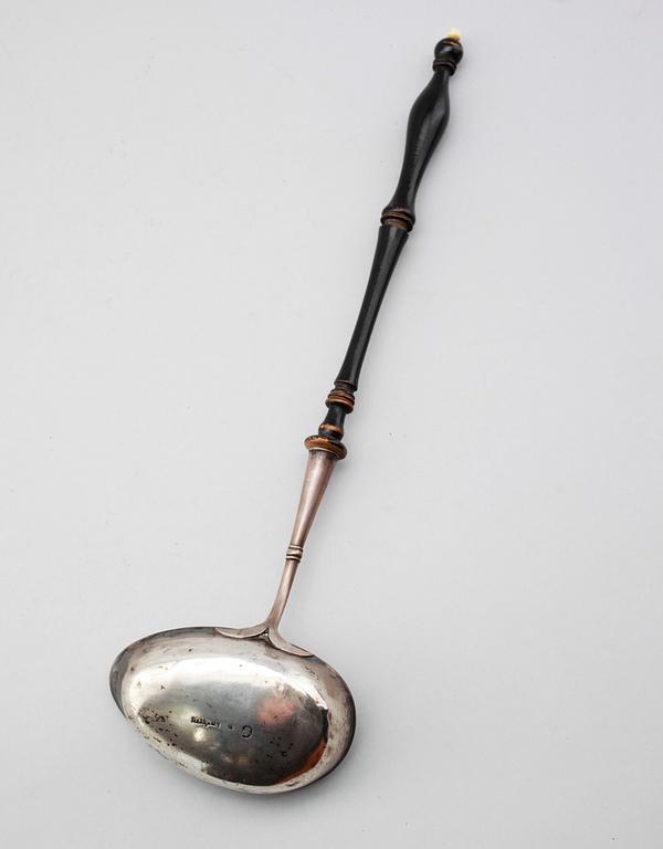 SOPPSLEV, silver, Samuel Lind (1814-1820), Lidköping.
