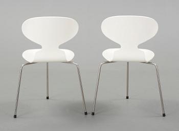 STOLAR, ett par, "Myran, Arne Jacobsen, Fritz Hansen, 1900-talets andra hälft.