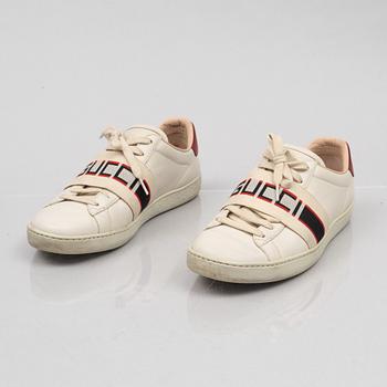 Gucci, sneakers, storlek 38.