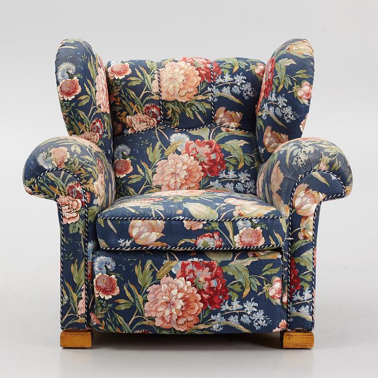 Armchair, Swedish Modern, mid-20th Century.