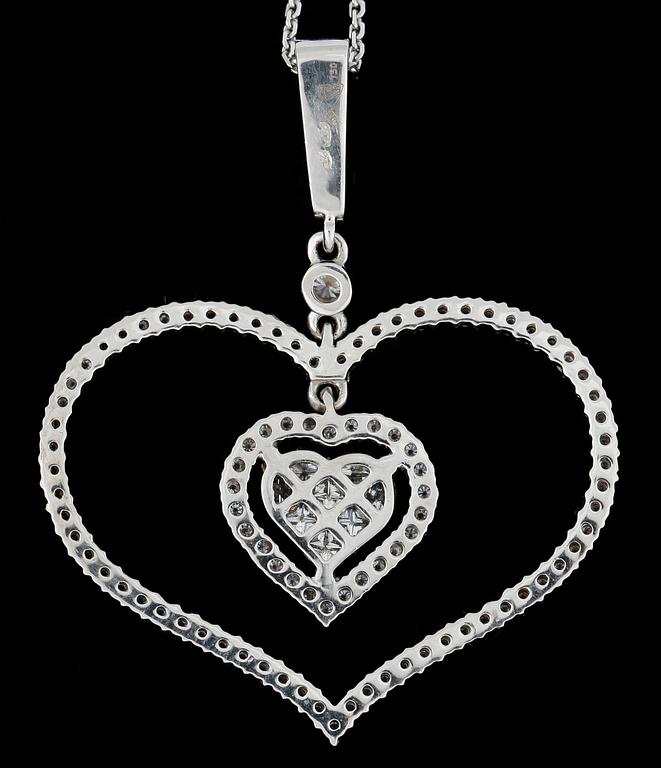 HALSSMYCKE, 18k vitguld med briljant- och prinsesslipade diamanter tot ca1,10ct. Vikt ca 6g.