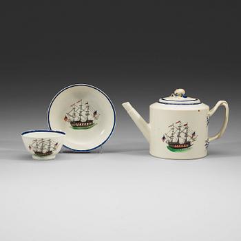 A 'European Subject' tea set for the American market, Qing dynasty, Jiaqing (1796-1820).