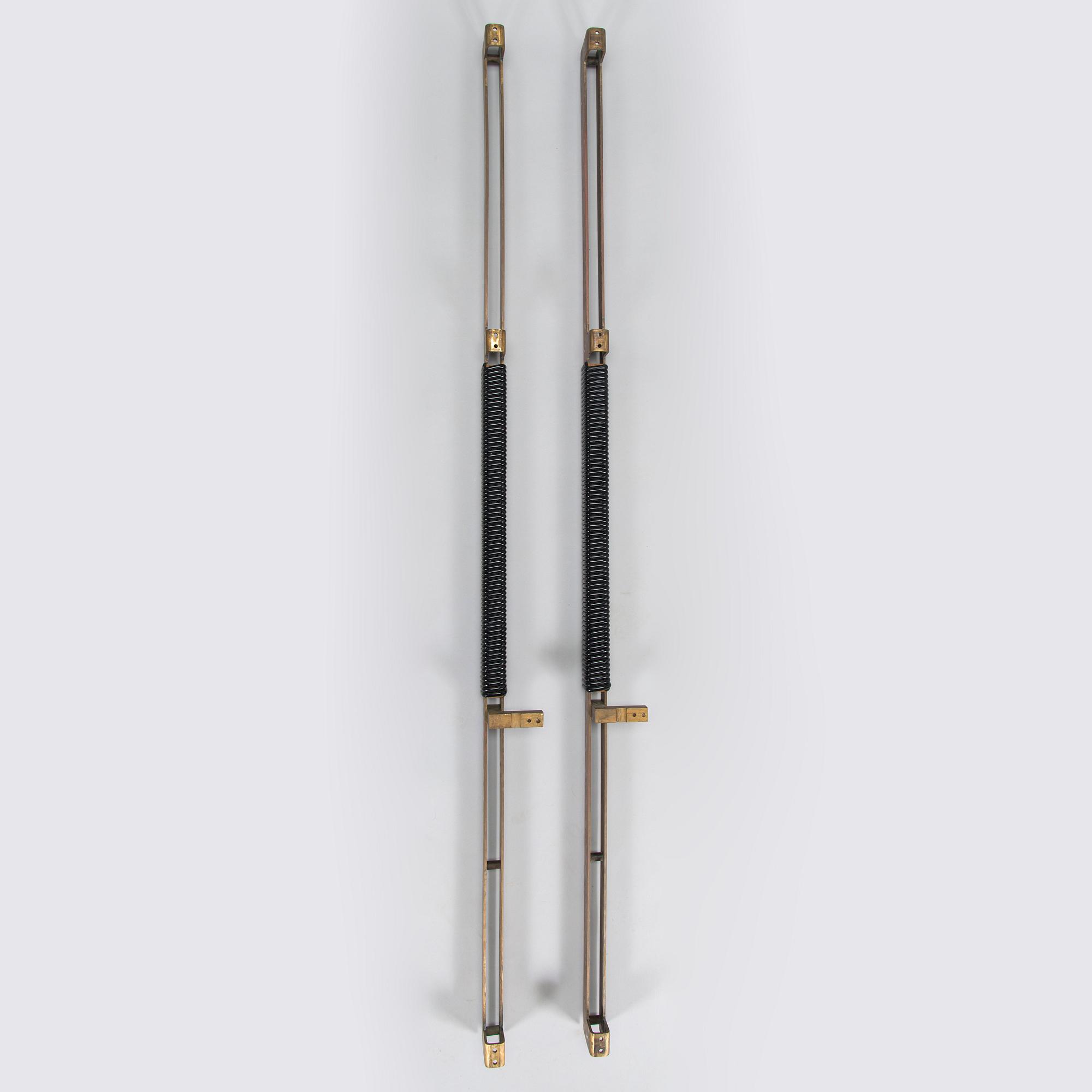 Touko Saari, dörrhandtag, ett par, beställningsarbete 1969.