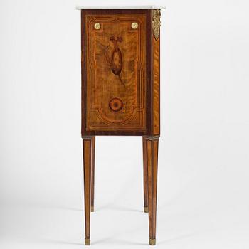 A Gustavian 18th century secretaire by Gottlieb Iwersson, master 1778, not signed.