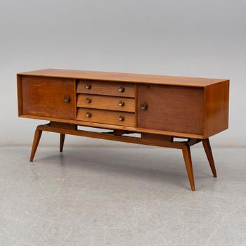 SIDEBOARD, 1900-talets mitt.