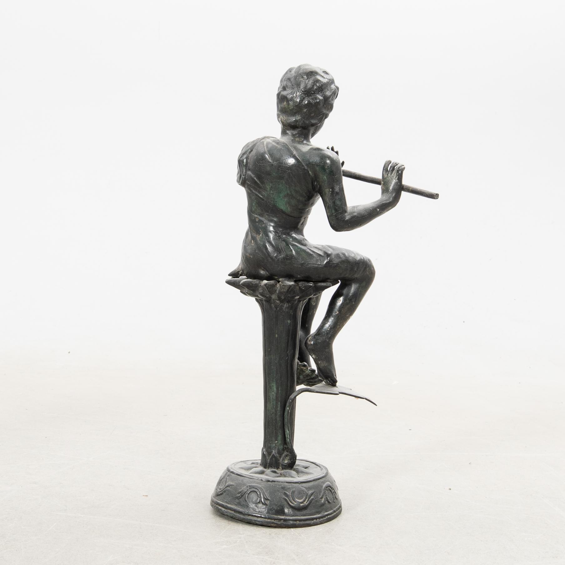 Decorative sculpture 20th century.