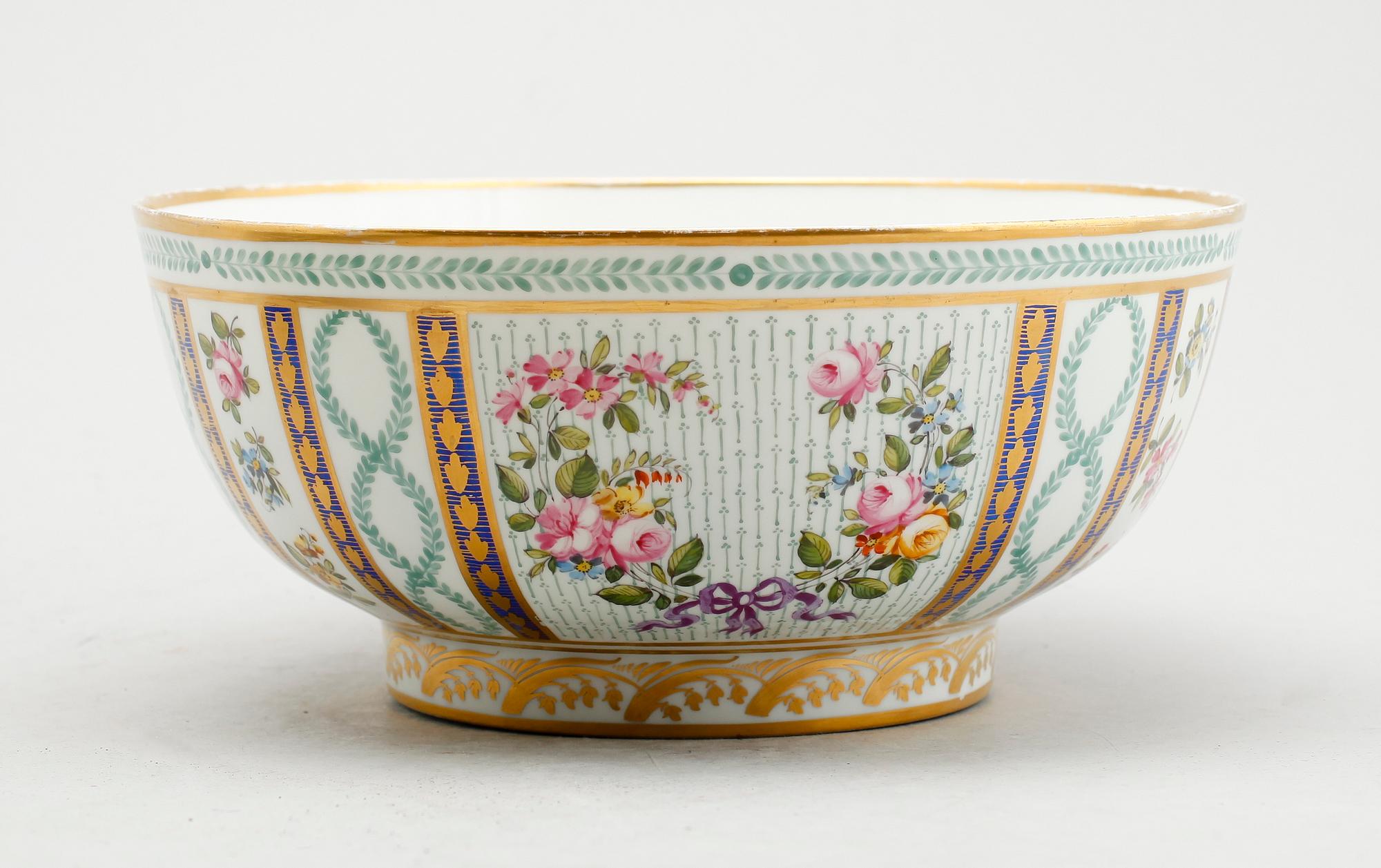 SKÅL, porslin, sannnolikt Frankrike, 1800-/1900-tal.