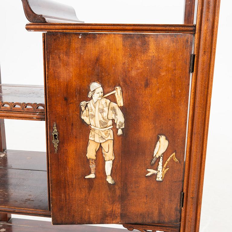 Shelf, 20th century.