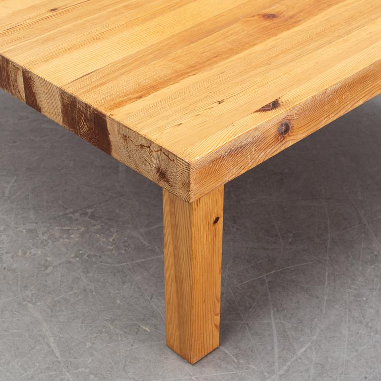 Uno & Östen Kristiansson, a pine table, Luxus 1970's.