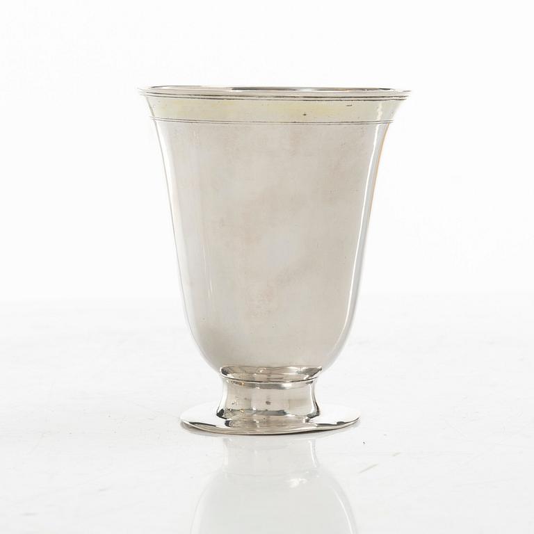 A Berlin parcel gilt silver beaker, probably mark of Henri Masseron, second half of the 18th century.