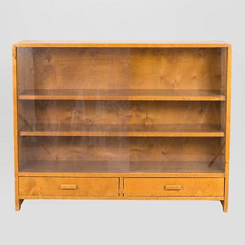 A 1940s.bookcase.