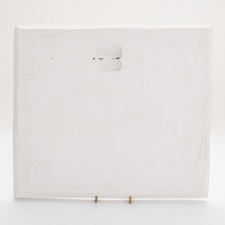 Nina Terno,  relief, gips, signerad och daterad 1973.