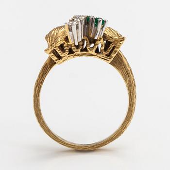 Sormus, 18K kultaa, smaragdeja ja timantteja n. 0.09 ct yht.