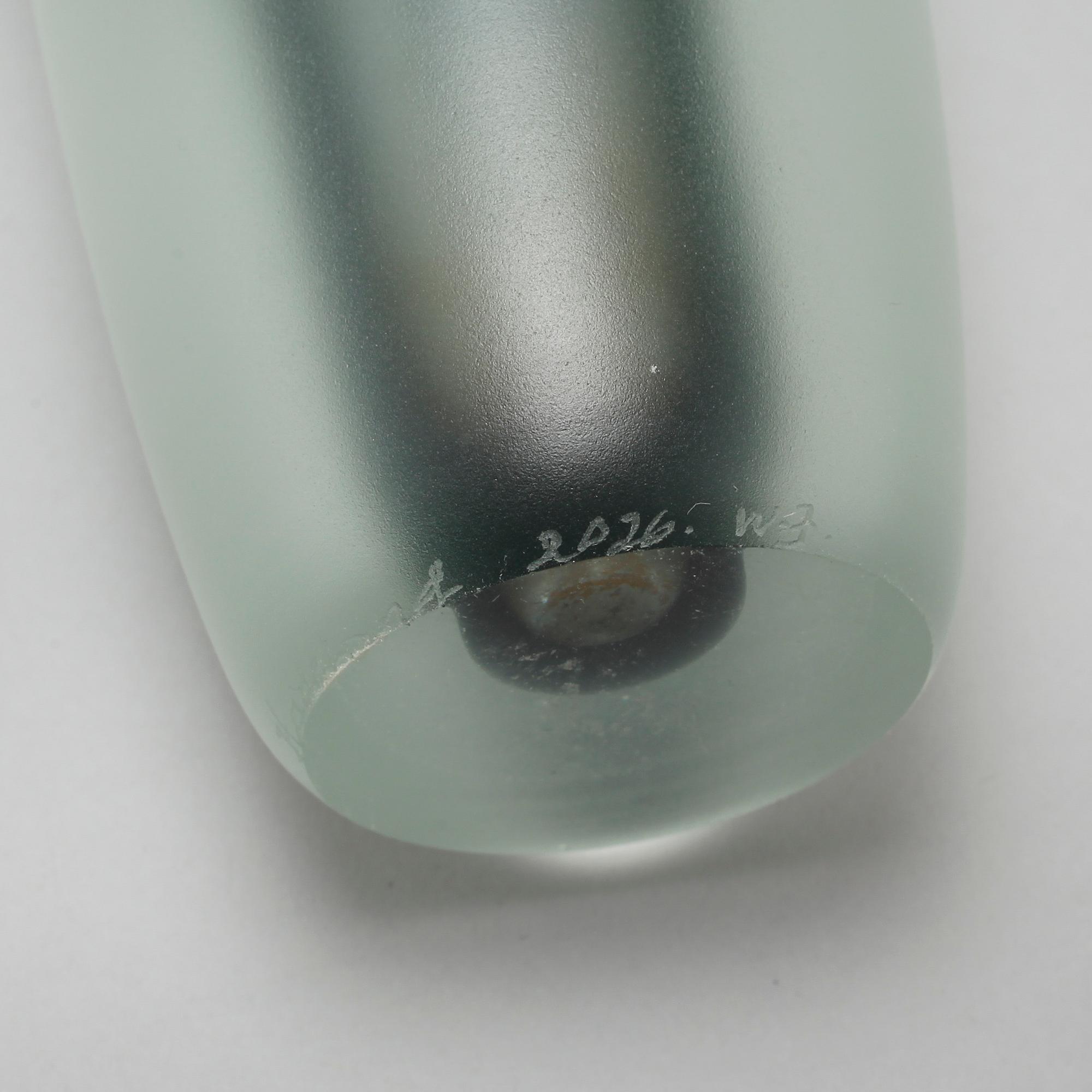 WILLY JOHANSSON, vas, glas, modell 2026 / "Rakettvasen" Hadeland Glassverk, signerad.