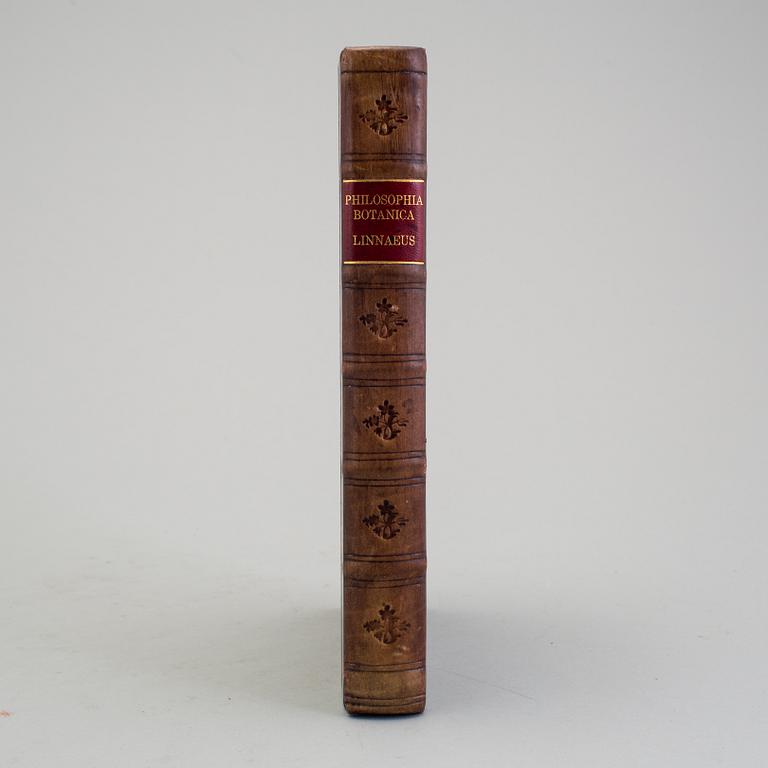 CARL LINNAEUS, "Philosophia Botanica in qua explicantur..." Berlin, 1780.
