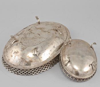 SKÅLFAT, 2 st, silver, utländska stämplar, 1900-tal, vikt 640 g.