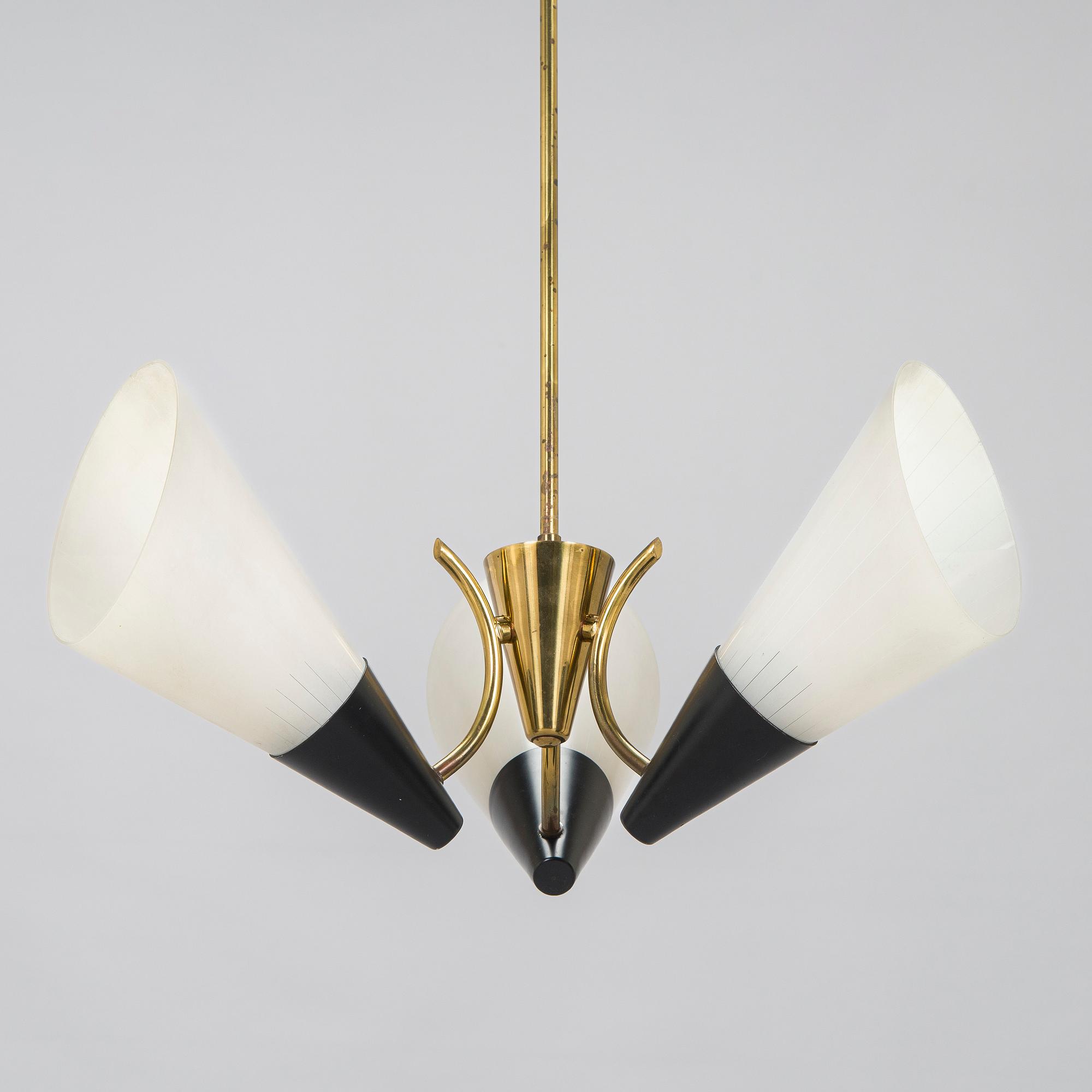 Taklampa, modell ER 157/3, Itsu, 1900-talets mitt.