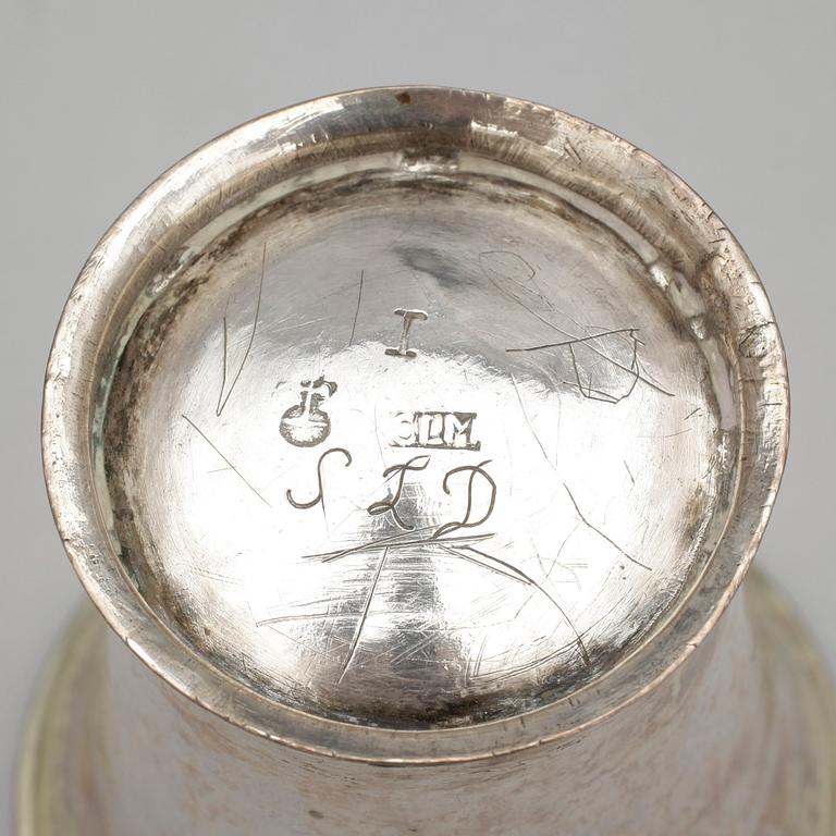 BÄGARE, 4 st, silver, bla Håkan Breckenberg, Växjö. 1700-tal. Tot ca 240 gram.