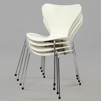 STOLAR, 4 st, "Sjuan", Arne Jacobsen, Fritz Hansen, Danmark, 1980-tal.