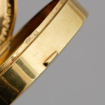 Dosa, 18K guld, svensk importstämpel.
