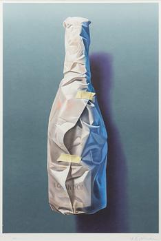 Yrjö Edelmann, Wrapped Moët & Chandon.